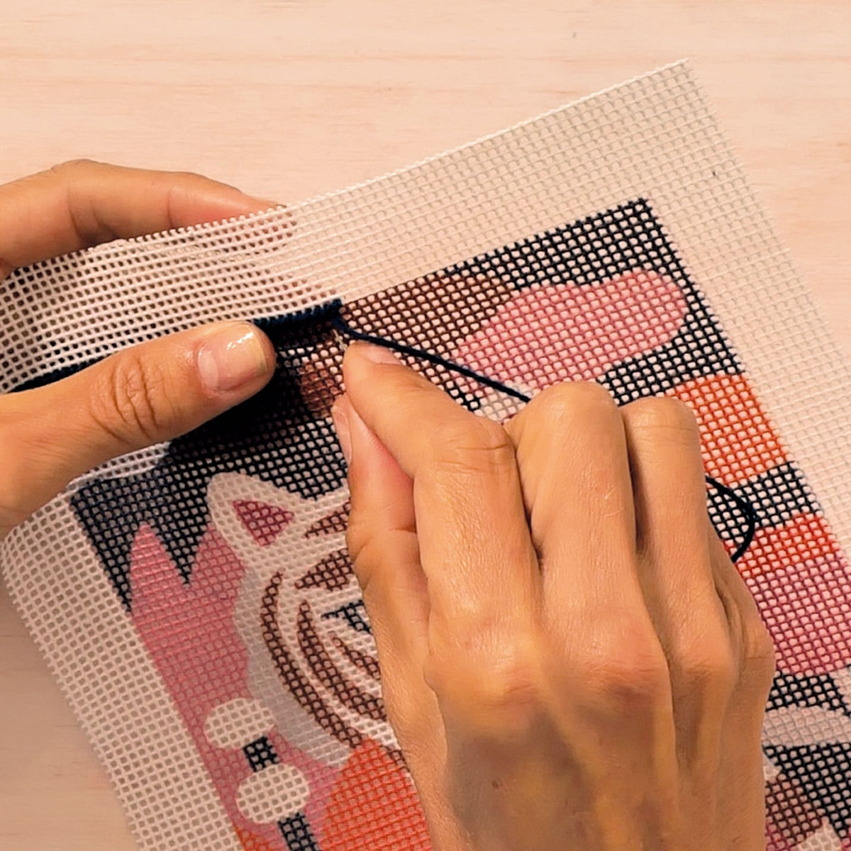 Atelier 64 - Ricamo Su Canovaccio - Djeco - immagine 7